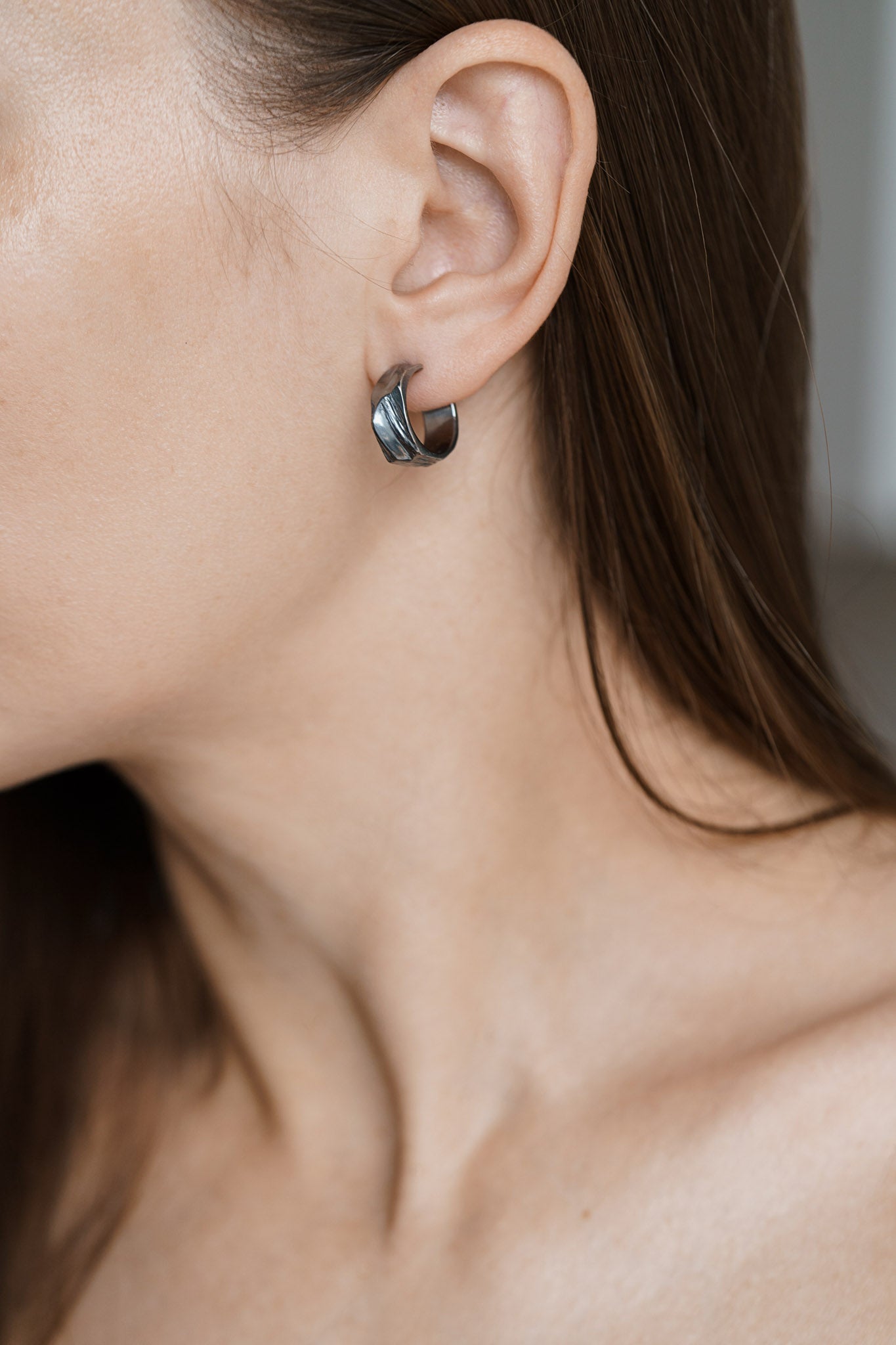 Сережки-конго «Антрацит Донецького вугільного басейну» (6 мм/15 мм)