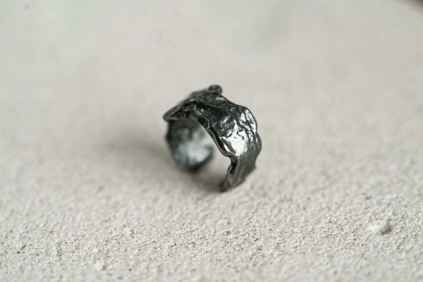 Кафф «Астероїд» з чорнінням