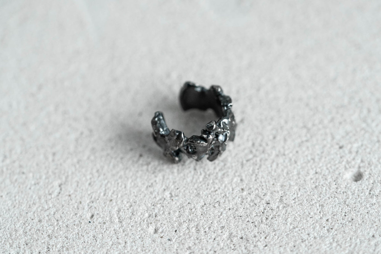 Кафф «Пояс астероїдів» з чорнінням