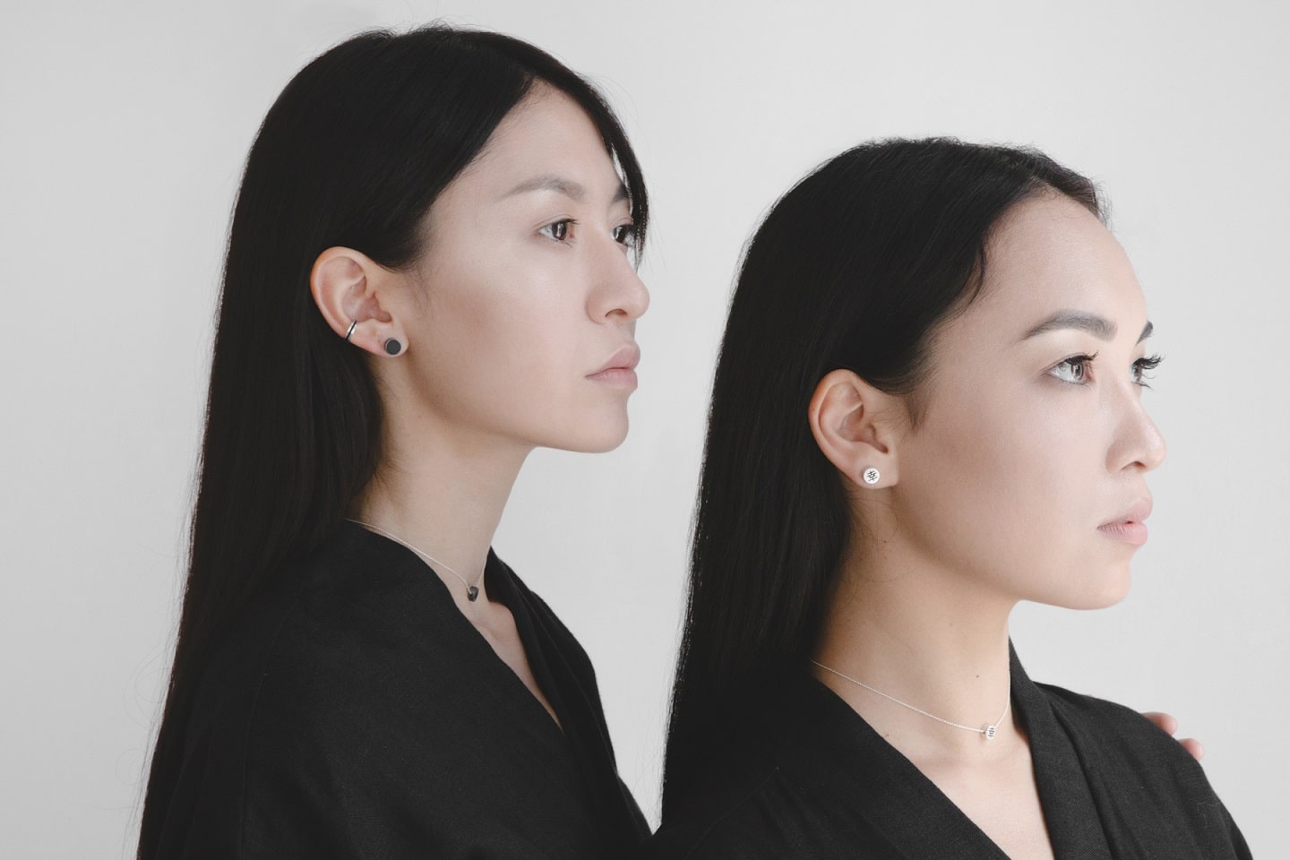 Кафф «Смуга» з чорною емаллю