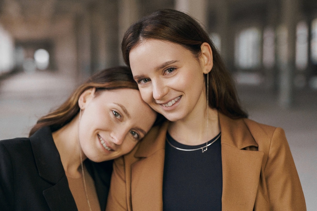 Кольє «Зв'язок» з сережкою "Куля" (3 мм)