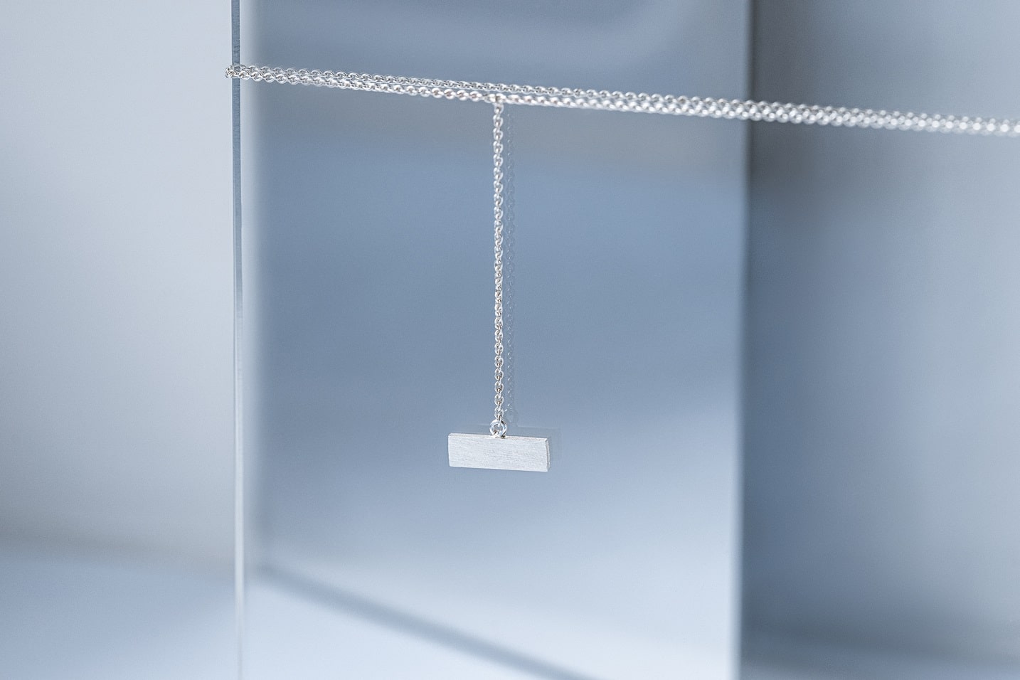 Кольє-краватка «Cтруна» з прямокутною підвіскою