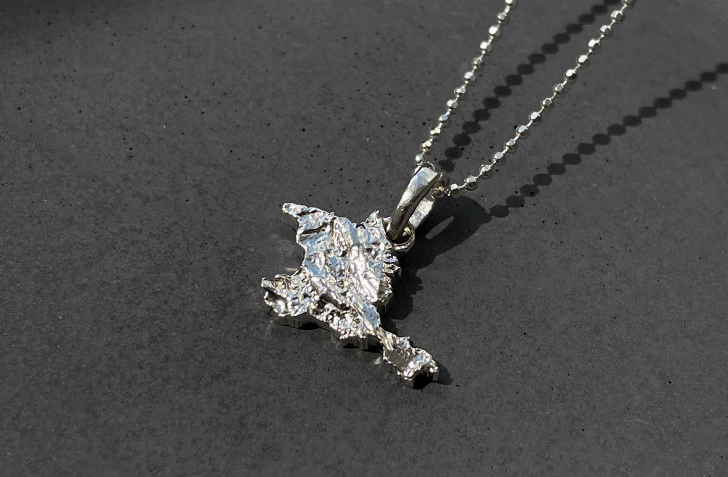 Кулон «Крим» рельєфний