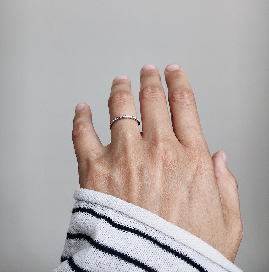 Каблучка «Нитка» (камінці на пів каблучки)