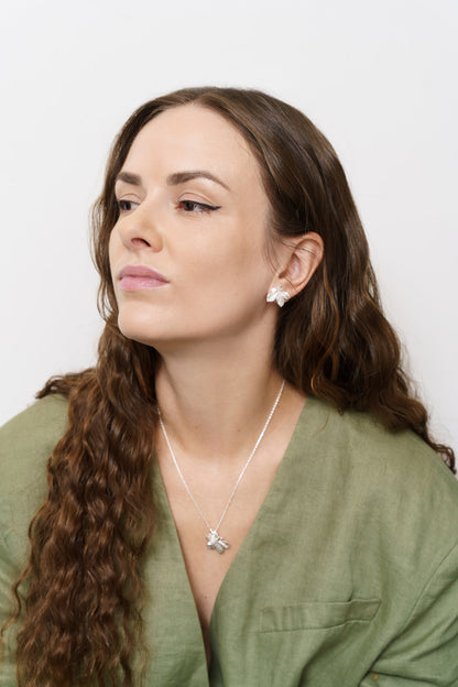 Сережки «Лист каштану» (20 мм) світлі