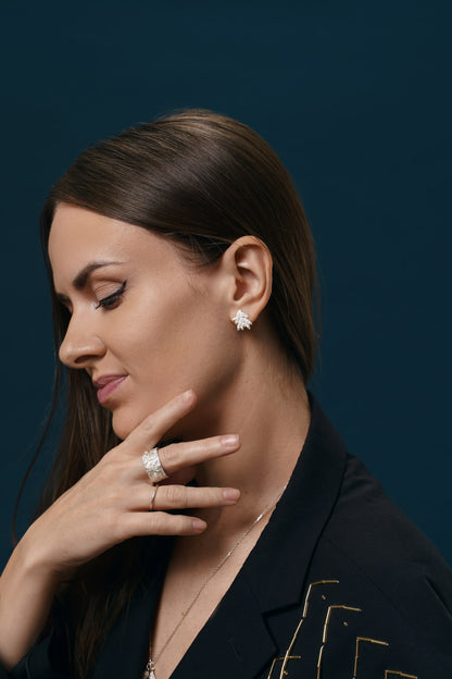 Сережки «Гілки смереки» світлі