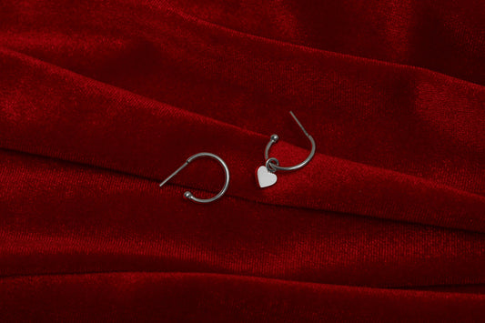 Сережки-хупи з підвіскою «Кохана»