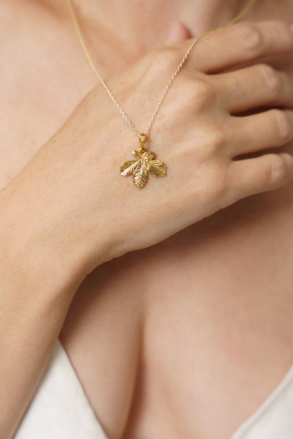 Кулон «Лист каштану» (20 мм) світлий