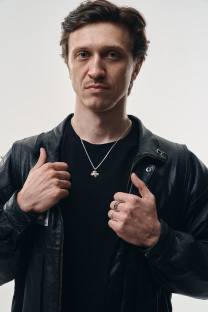 Кулон «Лист каштану» (20 мм) світлий