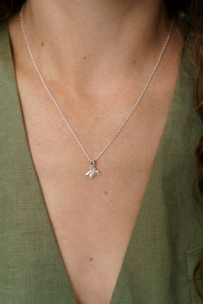 Кулон «Лист каштану» (10 мм) світлий