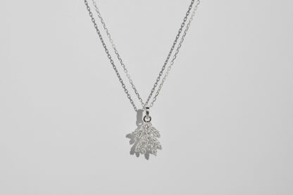 Кулон «Гілка смереки» світлий