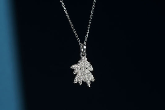 Кулон «Гілка смереки» світлий