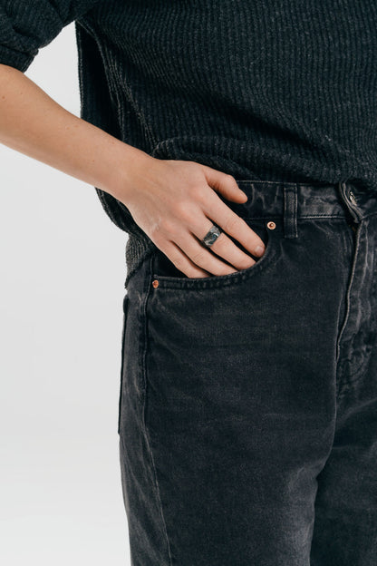 Каблучка «Антрацит Донецького вугільного басейну» з чорнінням (10 мм)